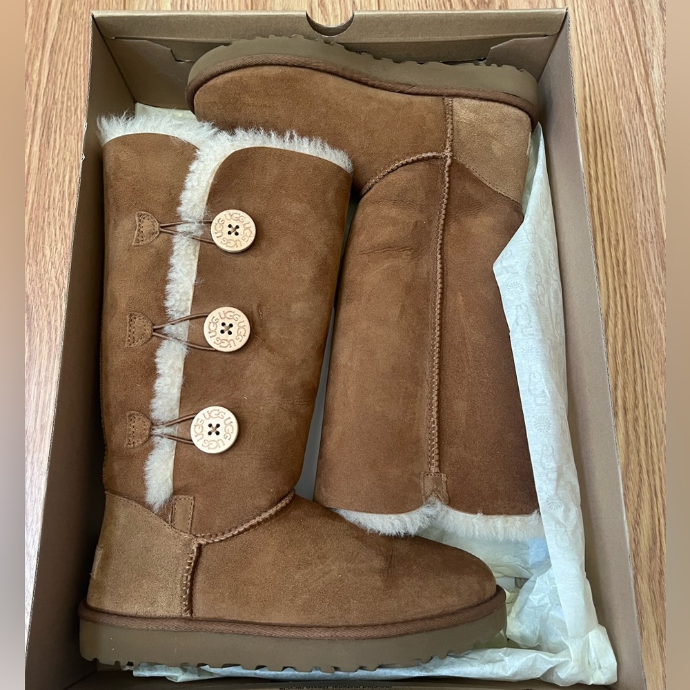 ugg bailey button boots